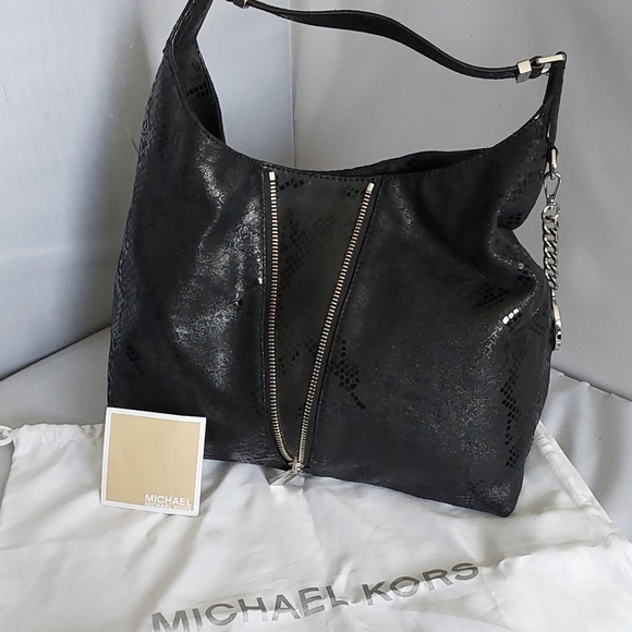 MICHAEL KORS BLACK EMBOSSED PYTHON LEATHER LARGE HOBO/SHOULDER BAG - Picture 5 of 7